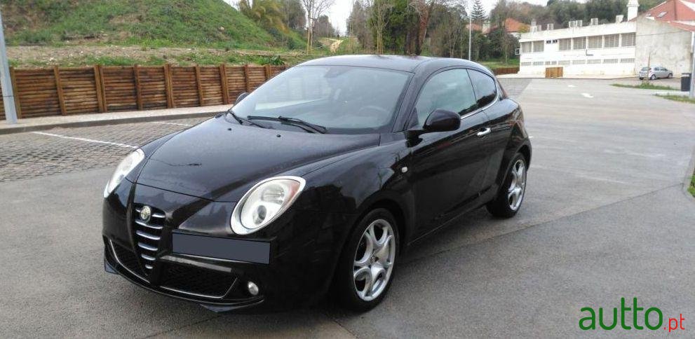 2010' Alfa Romeo MiTo photo #2