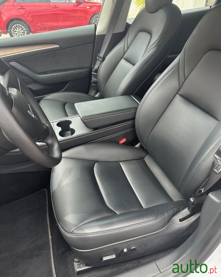 2022' Tesla Model 3 photo #5