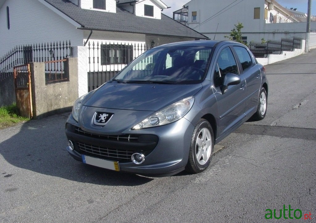 2008' Peugeot 207 photo #1