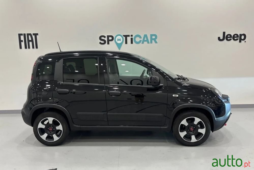 2024' Fiat Panda 1.0 Hybrid photo #4