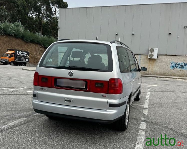 2000' Volkswagen Sharan photo #5