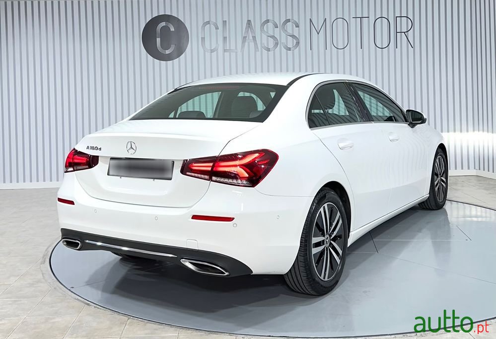 2020' Mercedes-Benz Classe A D Style Plus photo #5