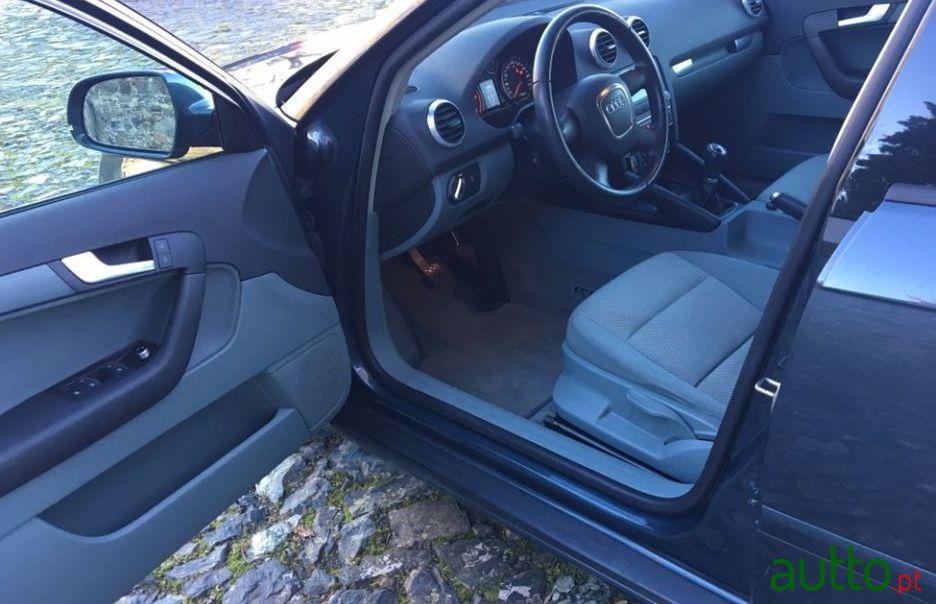 2010' Audi A3 Sportback photo #2