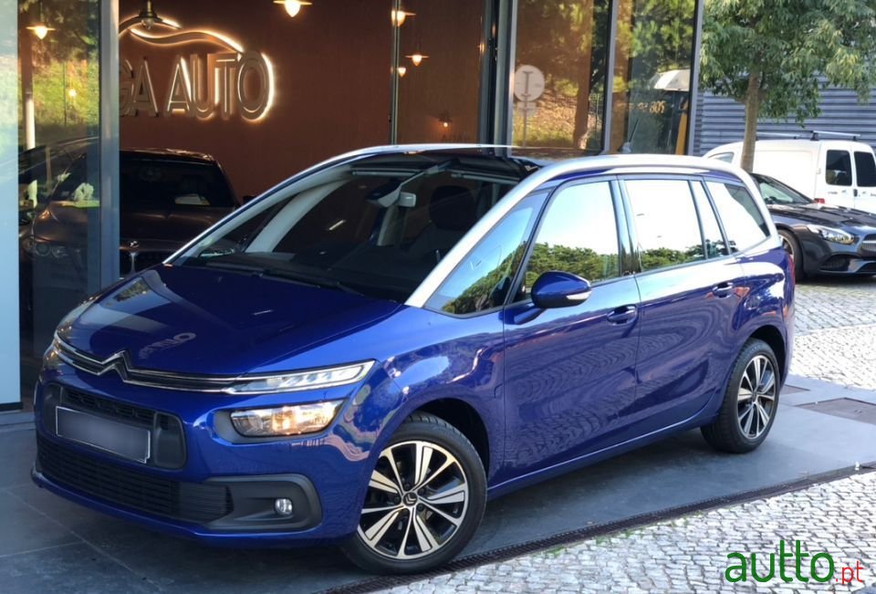 2018' Citroen Grand C4 SpaceTourer photo #2