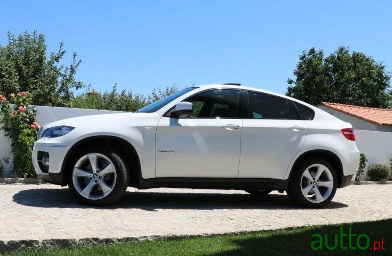 2010' BMW X6 40 D Xdrive photo #2