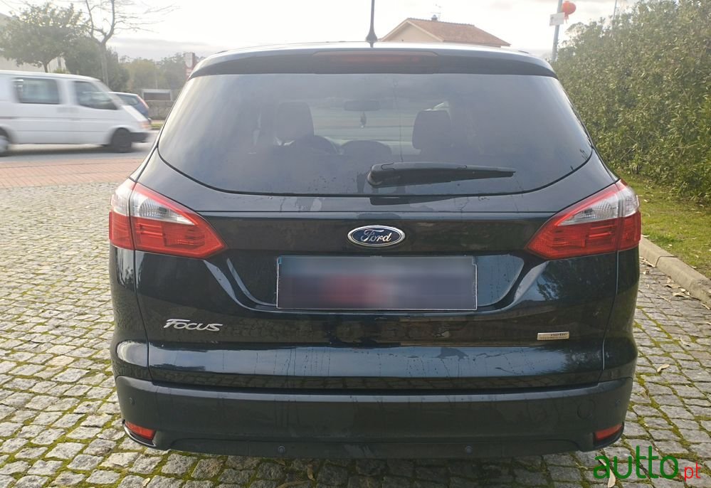 2013' Ford Focus Sw photo #3