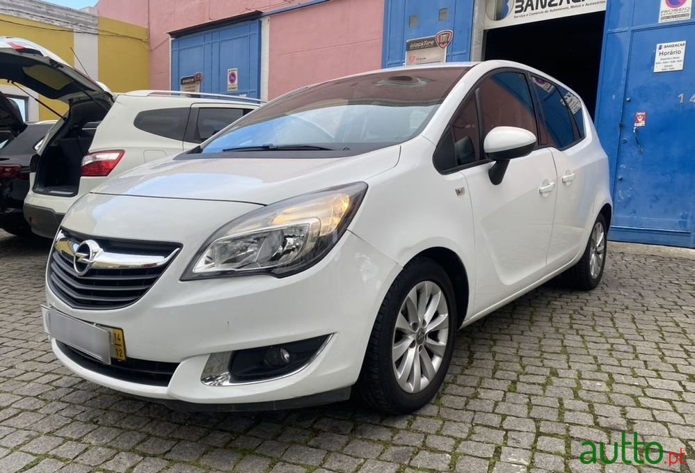 2014' Opel Meriva 1.4 T Flexfuel photo #2