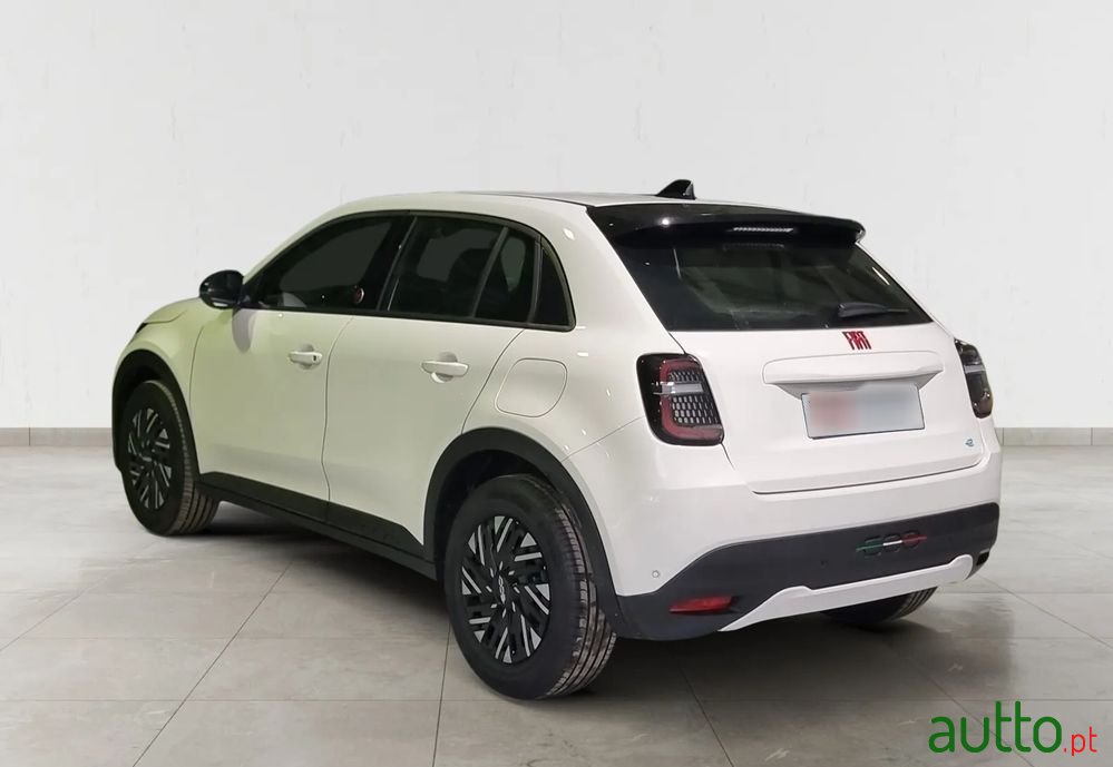 2024' Fiat 600E 54 Kwh (Red) photo #6