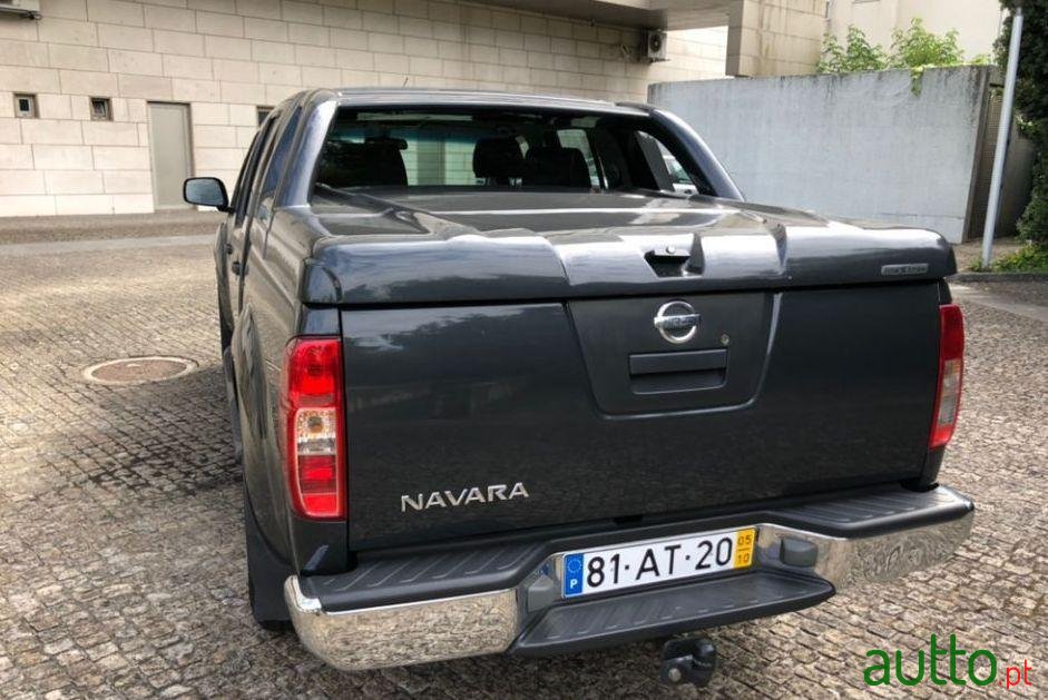2005' Nissan Navara Pilot 2.5 Dci photo #2
