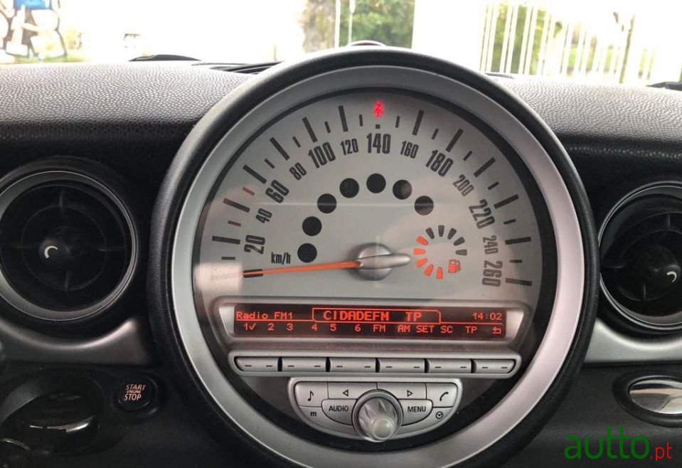 2010' MINI One photo #4