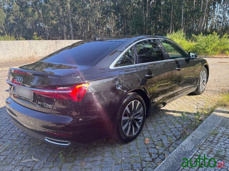 2021' Audi A6 S Tronic photo #4