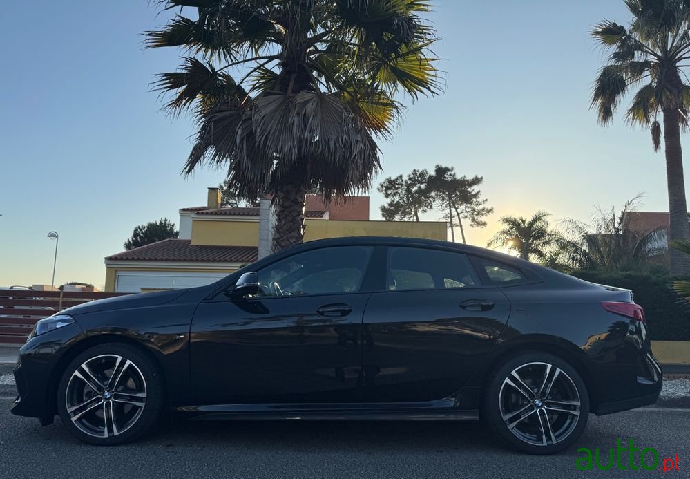 2023' BMW Série 2 D Pack Desportivo M photo #6