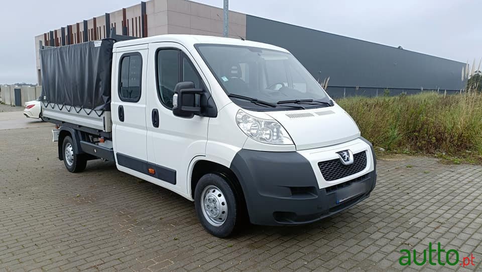 2013' Peugeot Boxer photo #1