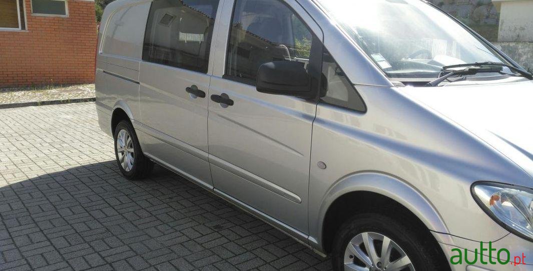 2011' Mercedes-Benz Vito 111 photo #3