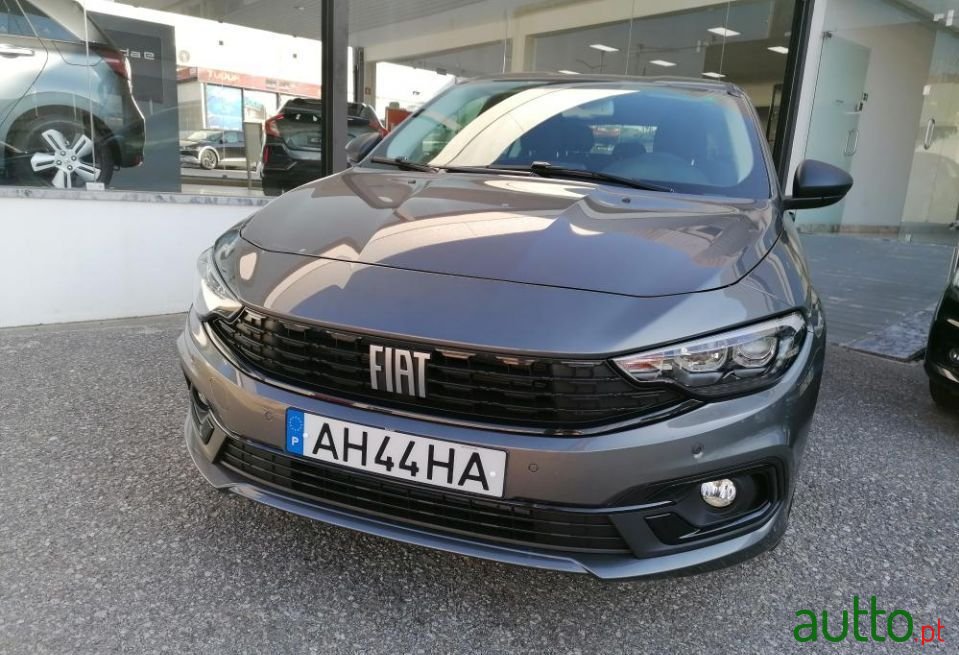 2021' Fiat Tipo photo #2