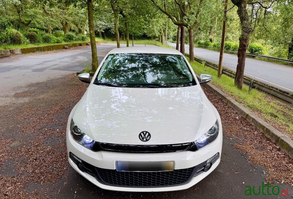 2010' Volkswagen Scirocco photo #4