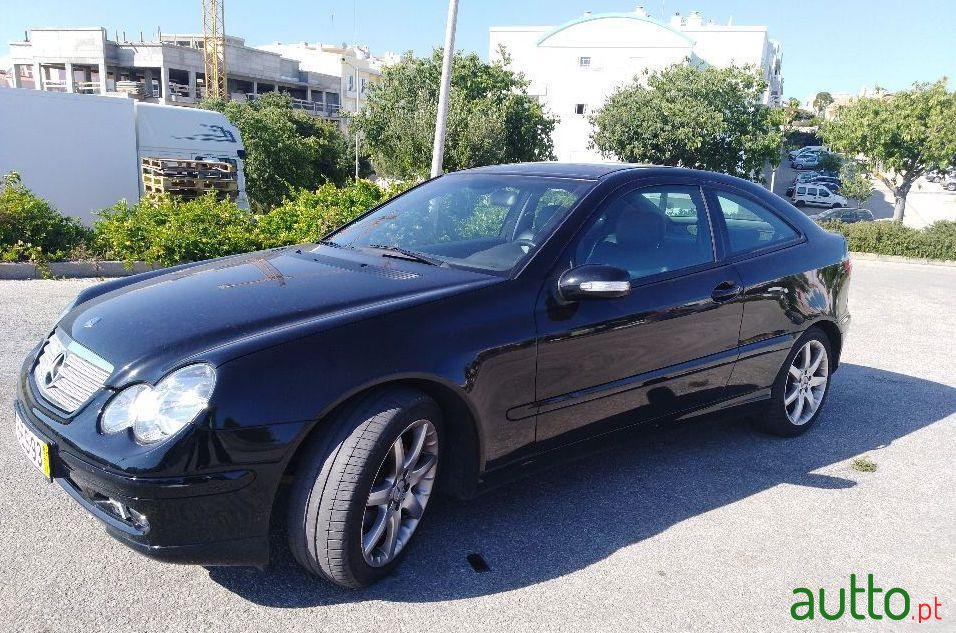 2002' Mercedes-Benz C-180 photo #1