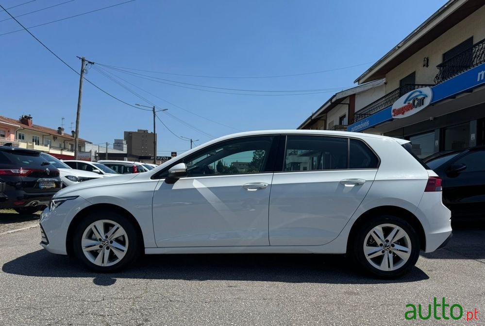 2022' Volkswagen Golf photo #3