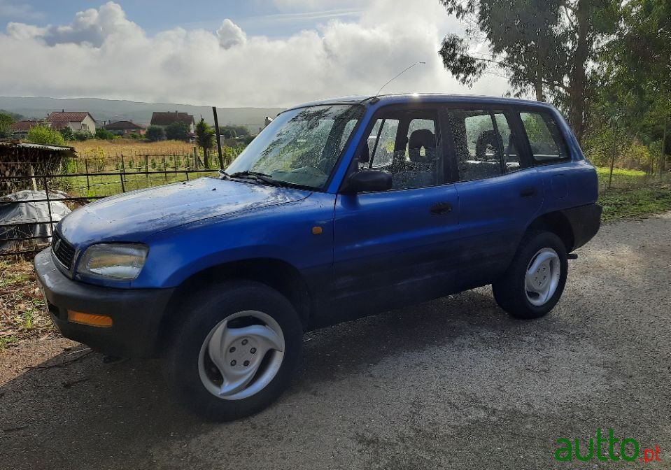 1996' Toyota RAV4 photo #3