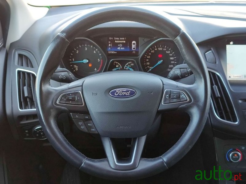 2017' Ford Focus 1.5 Tdci Titanium photo #5
