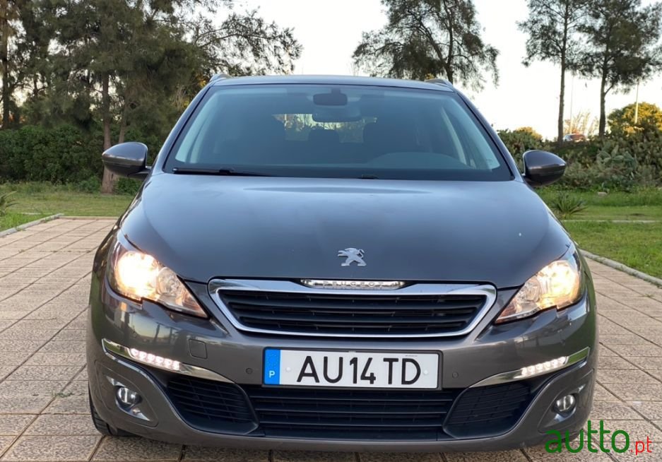 2017' Peugeot 308 Sw photo #5