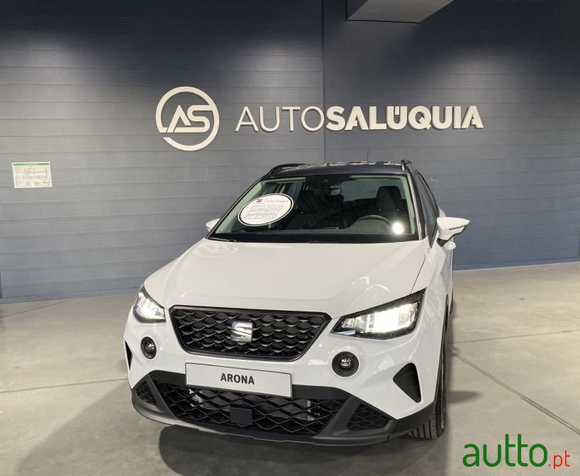 2023' SEAT Arona photo #1