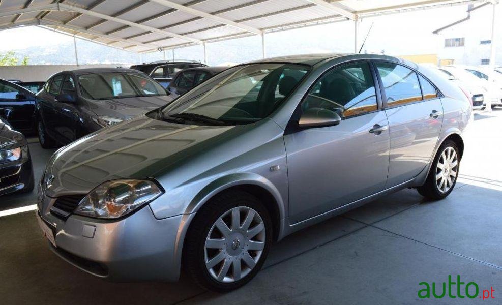2002' Nissan Primera photo #2