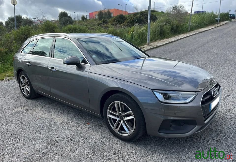 2021' Audi A4 Avant photo #5