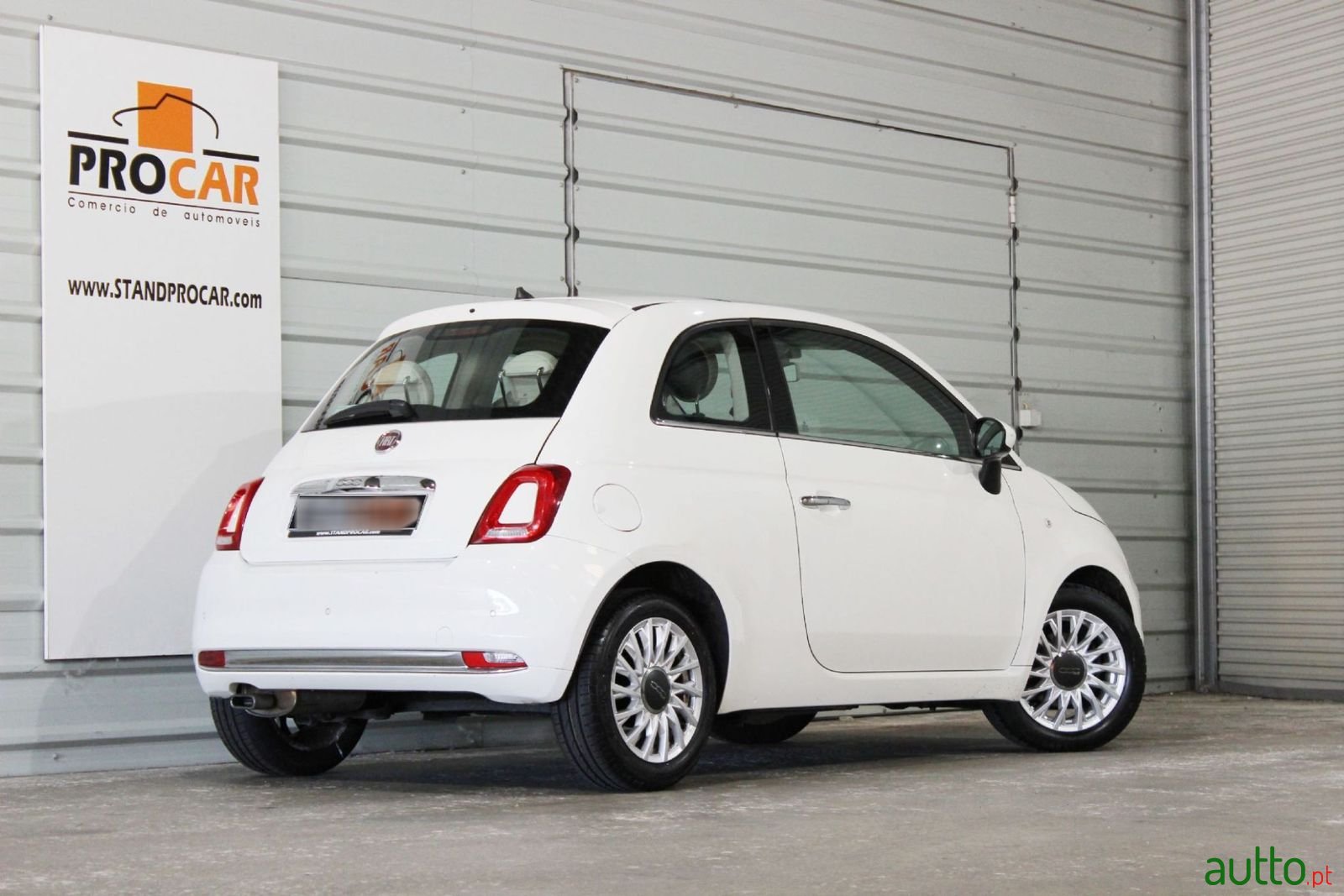 2015' Fiat 500 photo #2