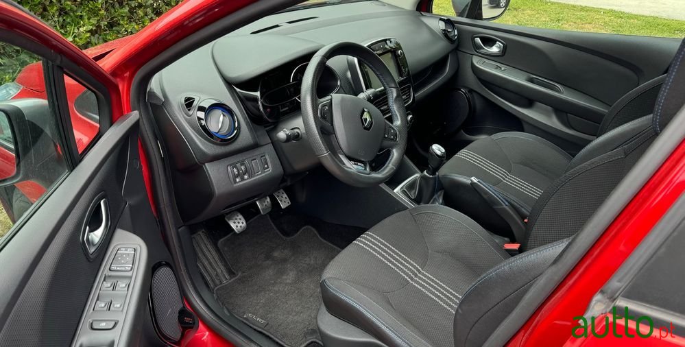 2018' Renault Clio 0.9 Tce Gt Line photo #3