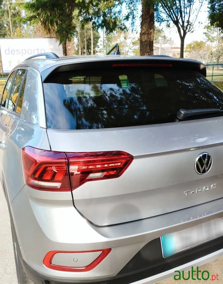2023' Volkswagen T-Roc 1.0 Tsi photo #5