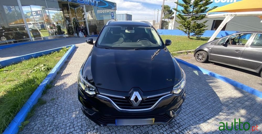 2019' Renault Megane Sport Tourer photo #4