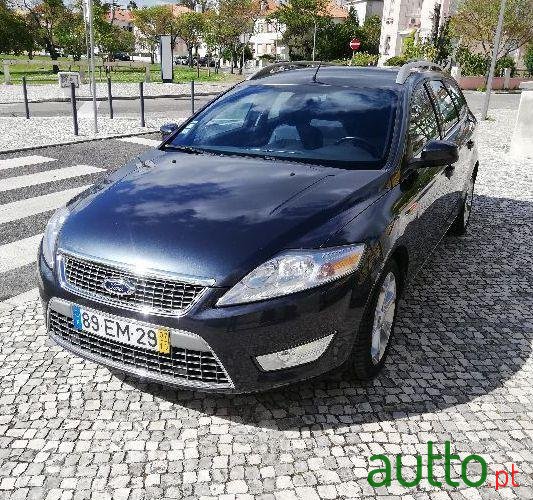 2007' Ford Mondeo Sw photo #2