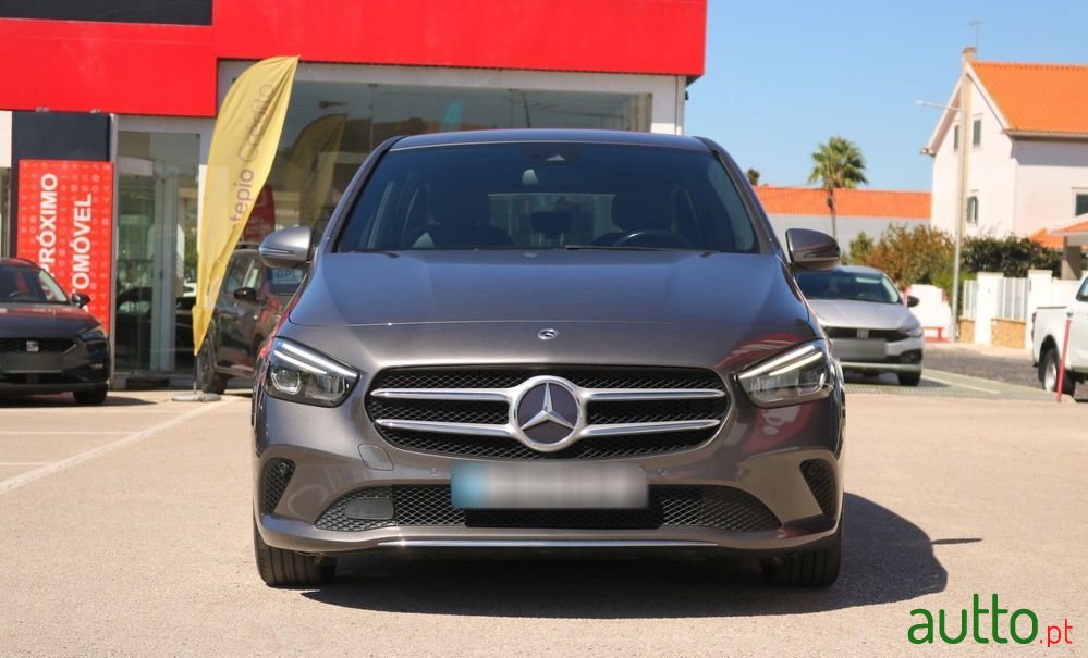 2022' Mercedes-Benz Classe B D Style photo #3