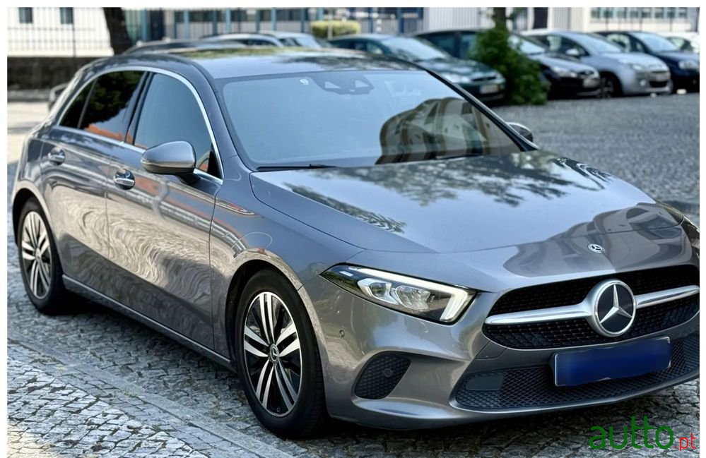 2019' Mercedes-Benz Classe A photo #4