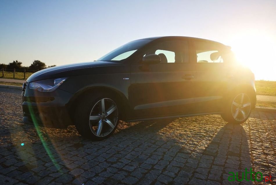 2014' Audi A1 Sportback photo #1