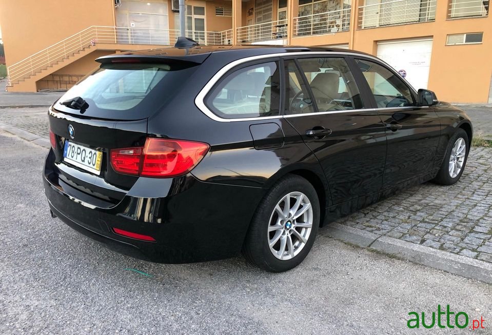 2015' BMW 318 photo #3