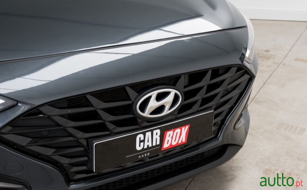 2020' Hyundai i30 Sw photo #6