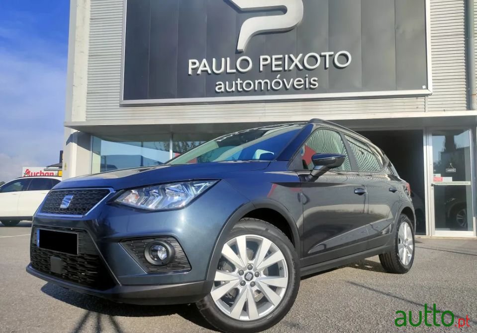2021' SEAT Arona photo #2