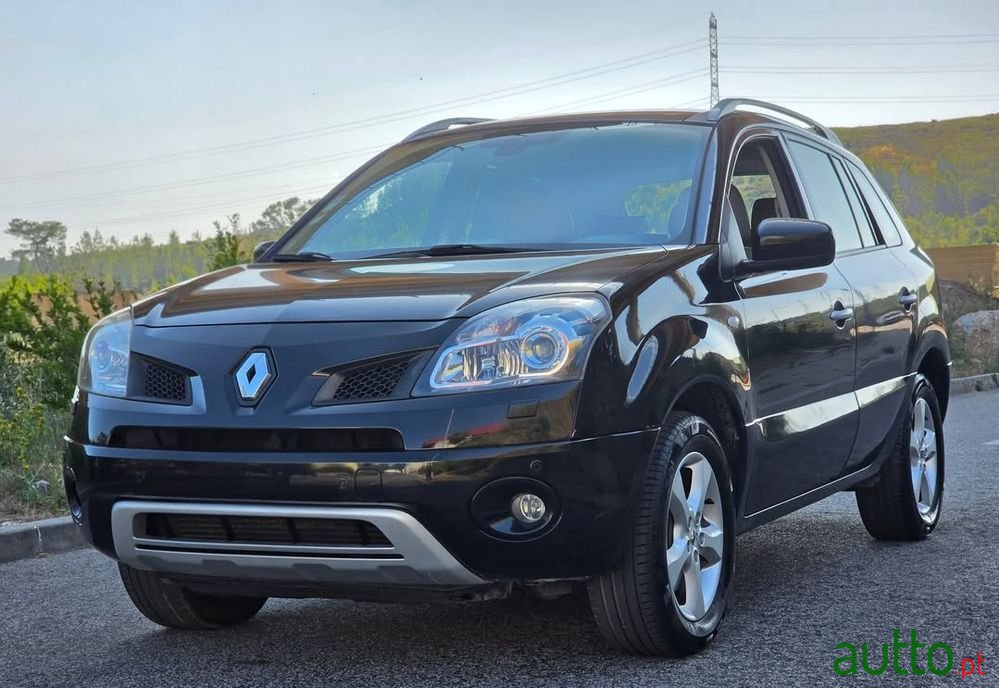 2008' Renault Koleos photo #1