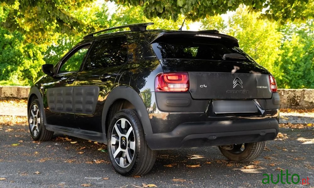 2016' Citroen C4 Cactus 1.2 Puretech Feel photo #5