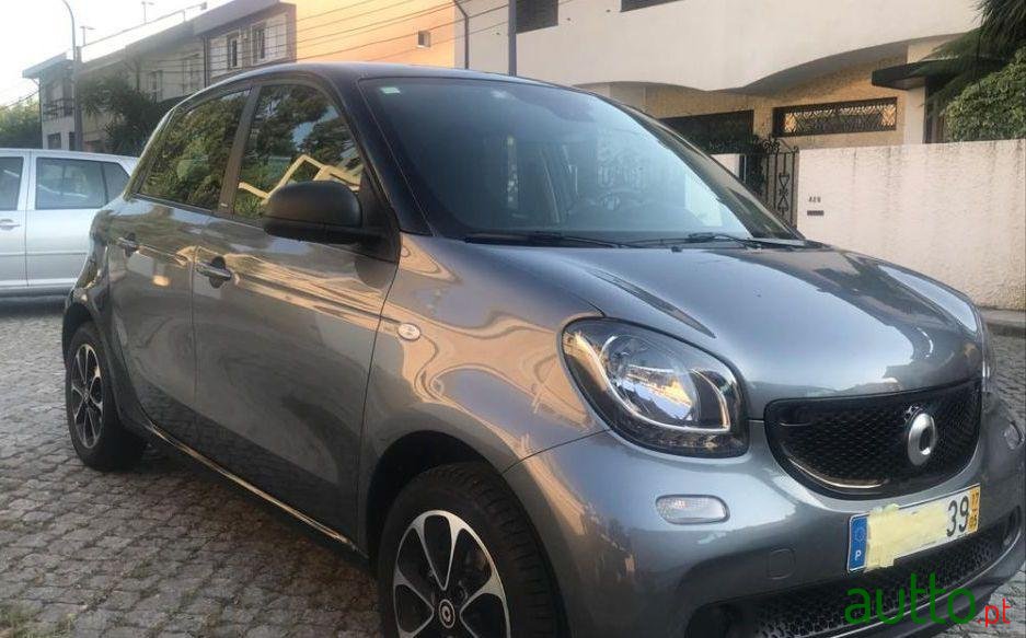 2017' Smart Forfour photo #2