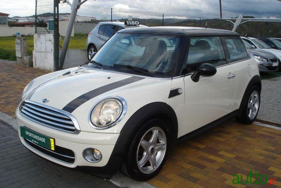 2007' MINI Cooper D photo #2