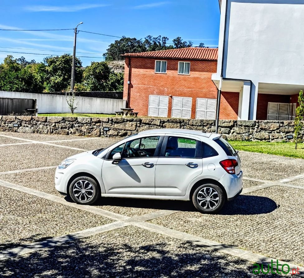 2014' Citroen C3 photo #3