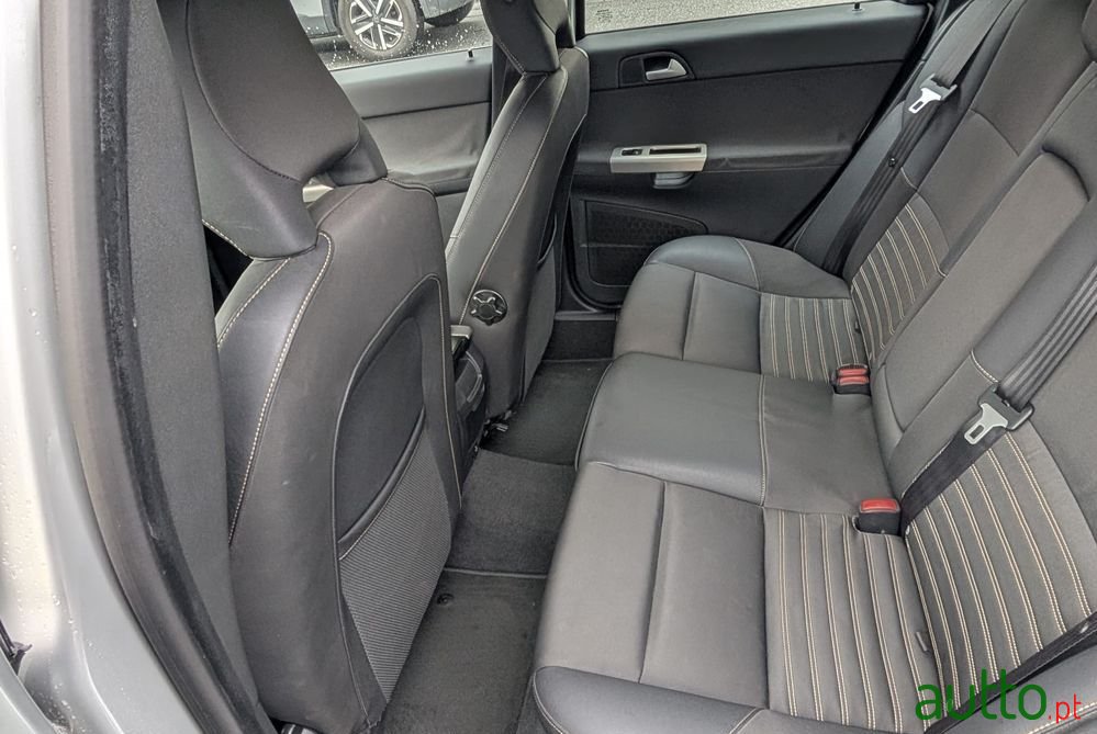 2009' Volvo V50 1.6 D Drive photo #5