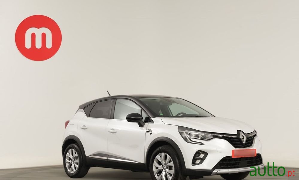 2022' Renault Captur photo #1