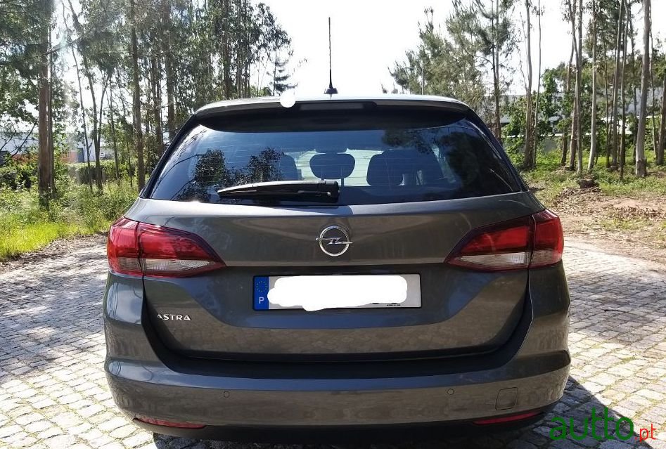 2019' Opel Astra Sports Tourer photo #5