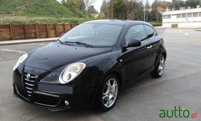 2010' Alfa Romeo MiTo photo #2