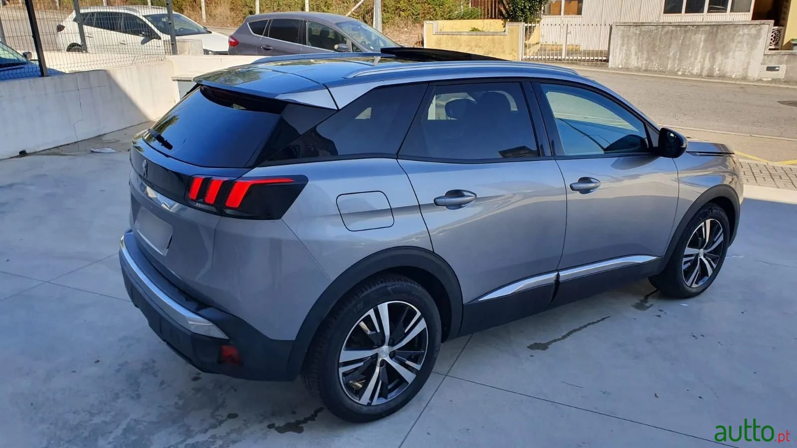 2017' Peugeot 3008 photo #3