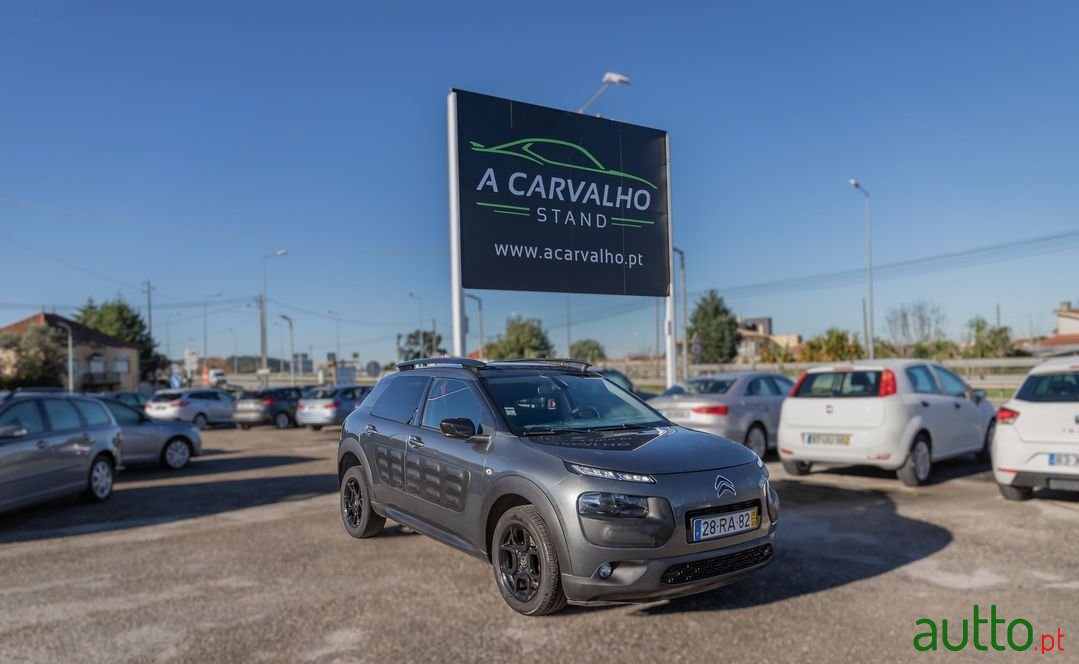 2016' Citroen C4 Cactus photo #1